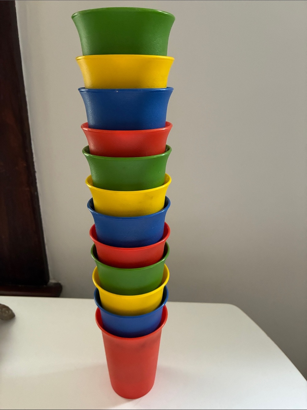 12 Vintage Tupperware plastic tumblers